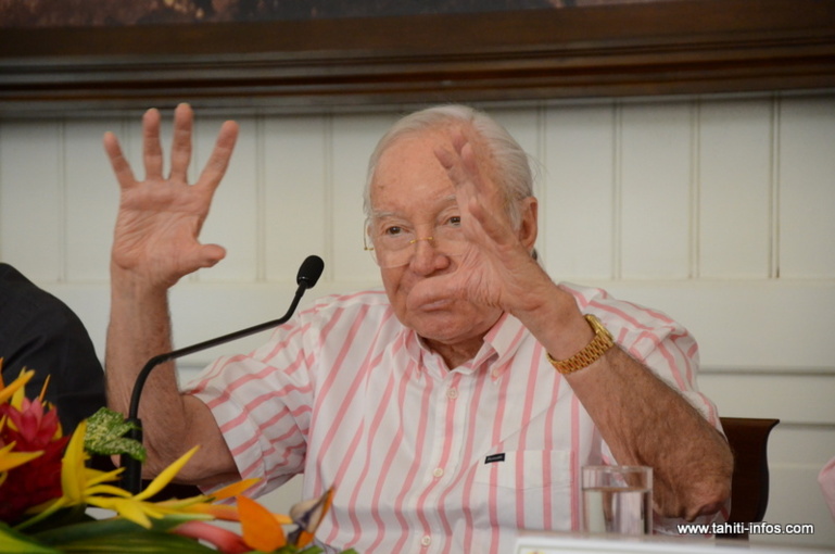 Tourisme chinois : Gaston Flosse a les visas dans le viseur Tourisme chinois : Gaston Flosse a les visas dans le viseur