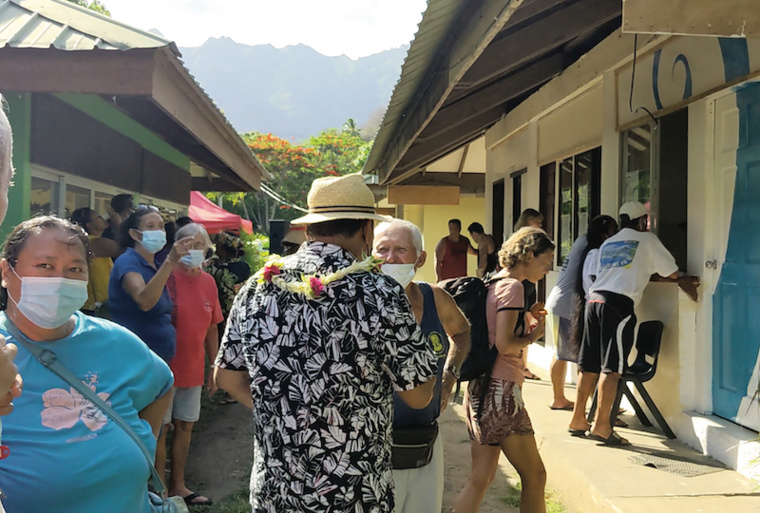 La population est venue nombreuse découvrir les sept nouveaux commerces de Taiohae. La population est venue nombreuse découvrir les sept nouveaux commerces de Taiohae.