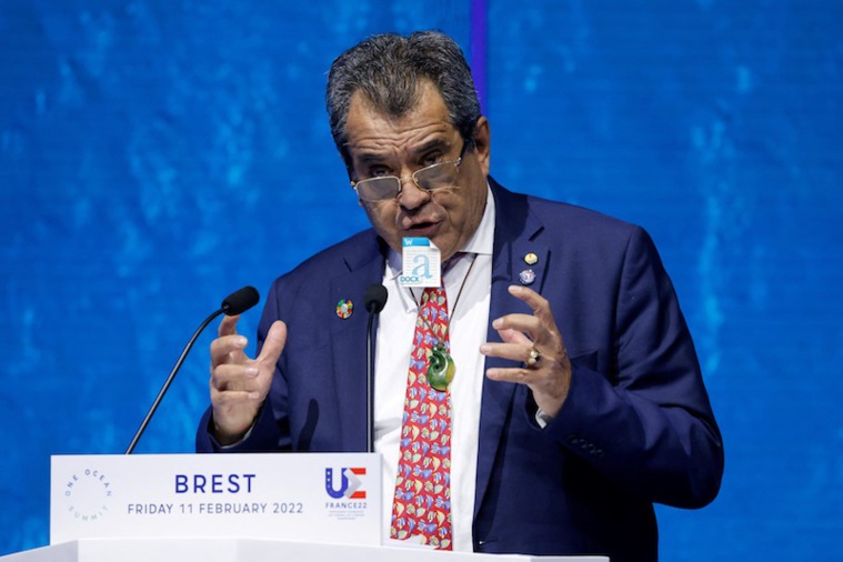 Fritch annonce un million de km carrés de la ZEE "protégés" Fritch annonce un million de km carrés de la ZEE "protégés"