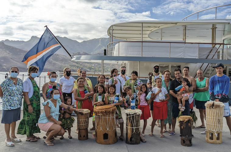 Un donateur anonyme gâte les élèves de Nuku Hiva Un donateur anonyme gâte les élèves de Nuku Hiva