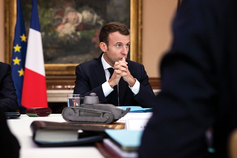 Pour Macron, l'horizon s'éclaircit vers la présidentielle