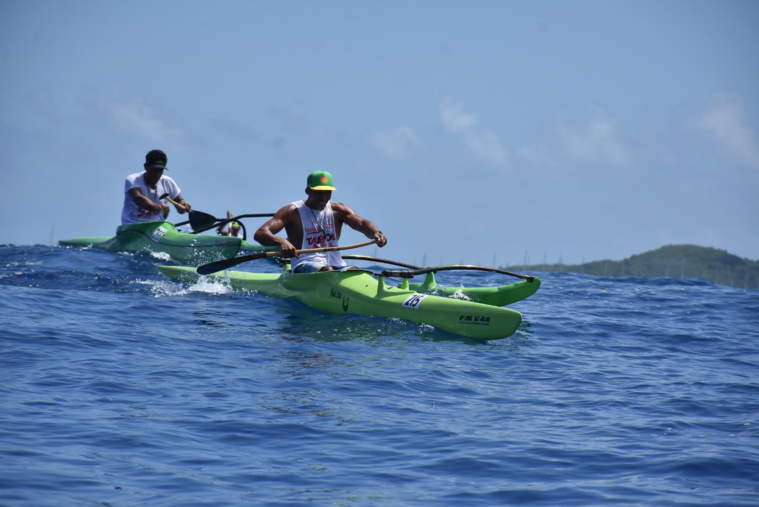 Taputea Tehetia, de Shell Va'a, a livré une belle bataille face à Kevin Kouider sur les derniers kilomètres de la course.
