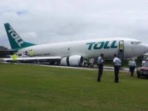 Un Boeing de fret se crashe à l’atterrissage aux îles Salomon Un Boeing de fret se crashe à l’atterrissage aux îles Salomon