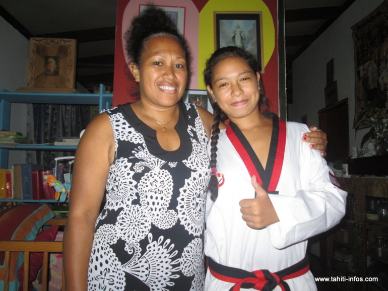 Jasmine Arnaud aux côtés de sa mère Maeva. Cette dernière a toujours soutenu sa fille. Jasmine Arnaud aux côtés de sa mère Maeva. Cette dernière a toujours soutenu sa fille.