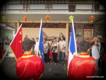 Les élèves de l'école de Kung Fu de Jean Chahaut ont interprêté une superbe danse du lion au siège du Si Ni Tong.