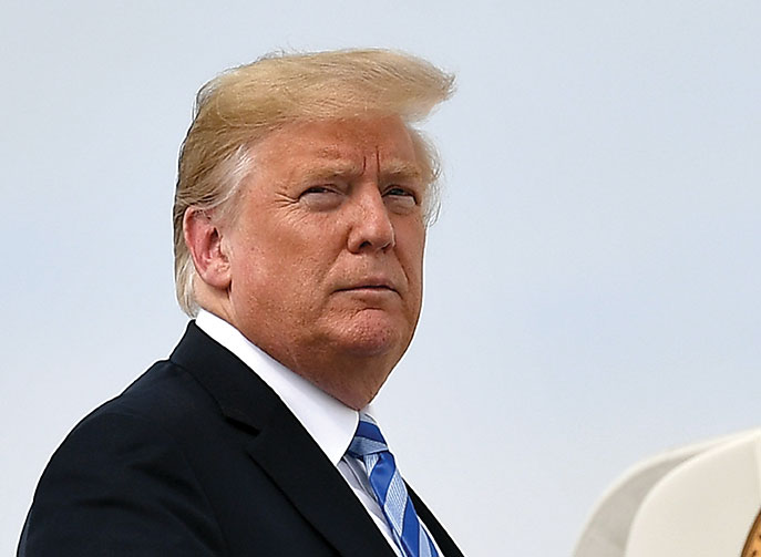 Un avion transportant Trump a fait un atterrissage d'urgence samedi dernier