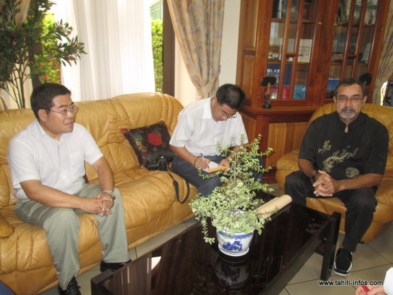 Visite de courtoisie au CESC : Angelo Frebault a reçu le Consul de Chine à Papeete Visite de courtoisie au CESC : Angelo Frebault a reçu le Consul de Chine à Papeete