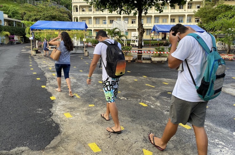 Port du masque totalement levé dans les écoles Port du masque totalement levé dans les écoles