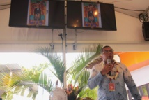 FIFO 2014: Conférence de Emmanuel Tjibaou sur L’Art Océanien, son histoire et son devenir FIFO 2014: Conférence de Emmanuel Tjibaou sur L’Art Océanien, son histoire et son devenir