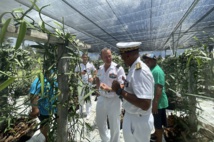 Le big boss du SMA en visite à Hao Le big boss du SMA en visite à Hao