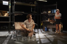 Un huis clos pour un moment d'évasion Un huis clos pour un moment d'évasion