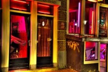 A Amsterdam, le musée de la prostitution vous place derrière les "fenêtres"