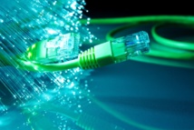 Le très haut débit Internet par fibre optique "à la maison" en fin d’année 2014 Le très haut débit Internet par fibre optique "à la maison" en fin d’année 2014