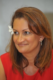 Sandra Lévy-Agami : «Les Polynésiens veulent voir les élus» Sandra Lévy-Agami : «Les Polynésiens veulent voir les élus»