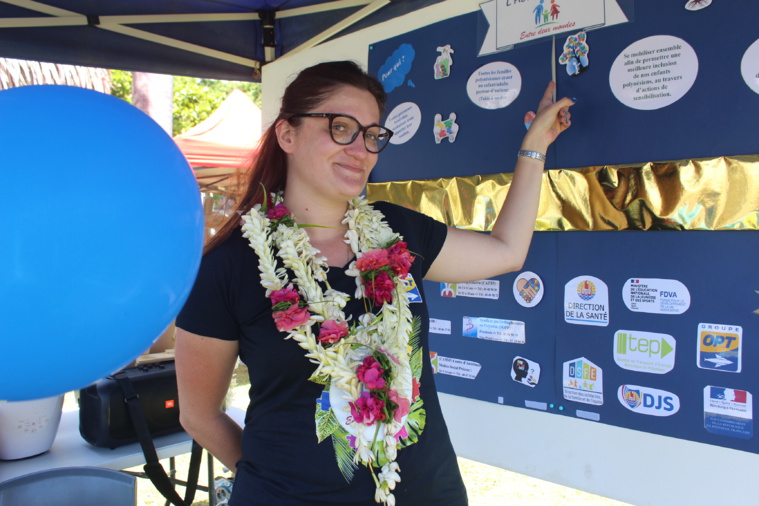 Caroline Bravi. Caroline Bravi.