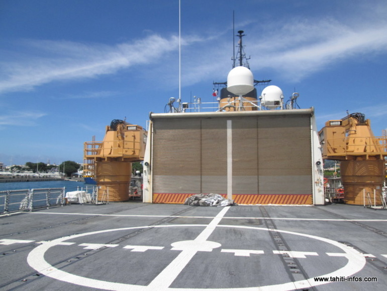 Les garde-côtes américaines à Pape’ete : cinq jours d’escale pour le brise-glace Polar Star Les garde-côtes américaines à Pape’ete : cinq jours d’escale pour le brise-glace Polar Star