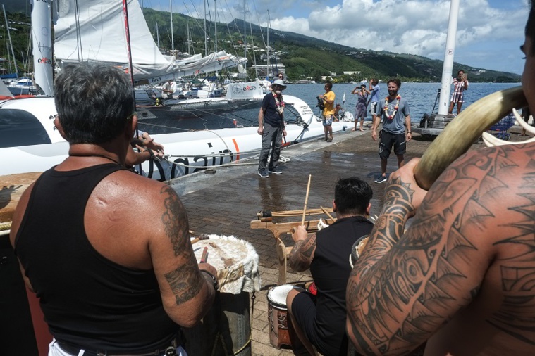 Use it again : un bolide à Tahiti Use it again : un bolide à Tahiti