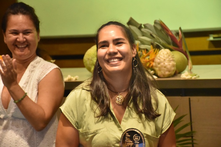 Jade Tetohu, primée pour sa thèse sur le recyclage alimentaire Jade Tetohu, primée pour sa thèse sur le recyclage alimentaire