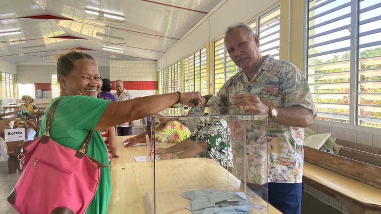Le vote Macron loin devant aux Raromatai Le vote Macron loin devant aux Raromatai