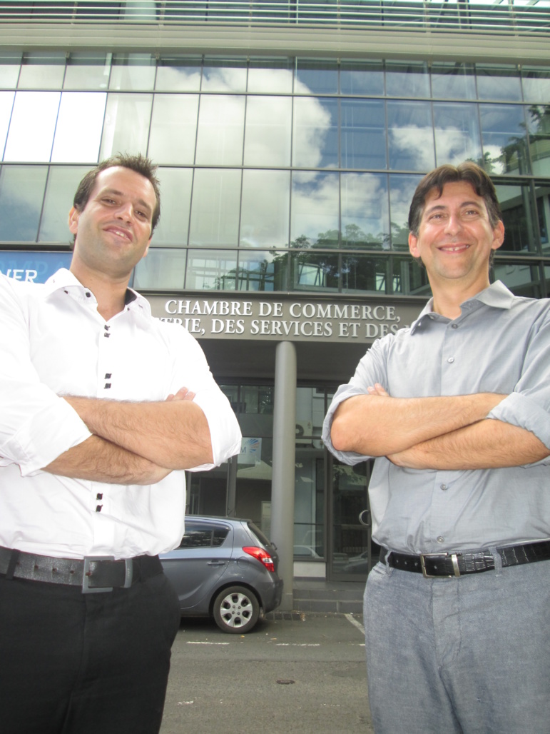 Philippe Martin et Stéphane Gomez, sont à l'origine de la remise à jour du dernier catalogue 2014 CCISM Formation. Philippe Martin et Stéphane Gomez, sont à l'origine de la remise à jour du dernier catalogue 2014 CCISM Formation.