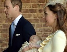 Le petit Prince George en Australie et Nouvelle Zélande avec ses parents Le petit Prince George en Australie et Nouvelle Zélande avec ses parents