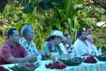 Municipales : Oscar Temaru rencontre les candidats Tavini de Taiarapu (communiqué) Municipales : Oscar Temaru rencontre les candidats Tavini de Taiarapu (communiqué)
