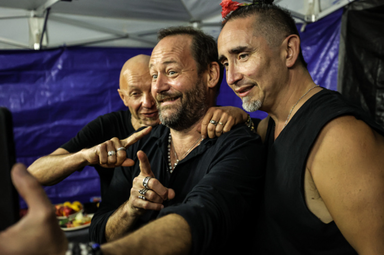 En coulisses avec Tryo En coulisses avec Tryo