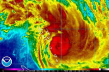 Le cyclone Lusi fait une première victime à Vanuatu Le cyclone Lusi fait une première victime à Vanuatu