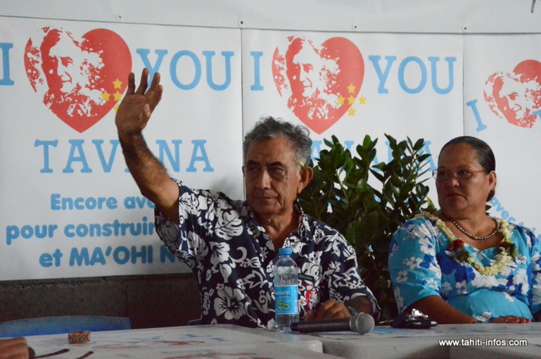 Oscar Temaru présente sa "love list" pour les municipales Oscar Temaru présente sa "love list" pour les municipales