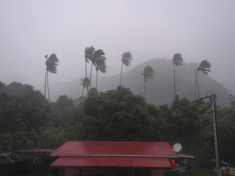 Alerte météo orange sur les îles de la Société : la plus grande prudence est recommandée Alerte météo orange sur les îles de la Société : la plus grande prudence est recommandée