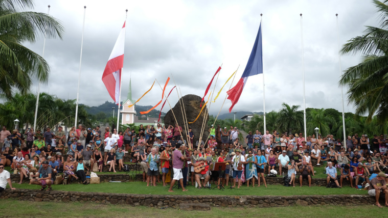 L'arrivée de Hōkūle'a et Hikianalia à Papeete