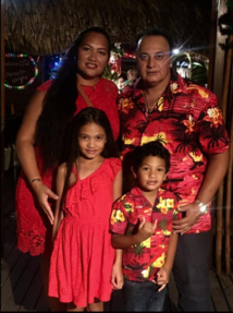 Le King polynésien fête ses 30 ans de carrière Le King polynésien fête ses 30 ans de carrière