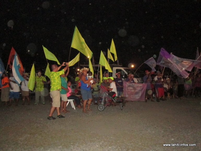 Une ambiance très polynésienne où toutes les couleurs se cotoient avec la bonne humeur. Une ambiance très polynésienne où toutes les couleurs se cotoient avec la bonne humeur.