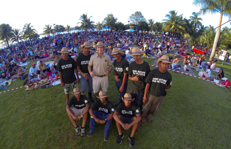 Le mouvement citoyen et la Brigade Verte, samedi dernier devant une foule nombreuse. Le mouvement citoyen et la Brigade Verte, samedi dernier devant une foule nombreuse.