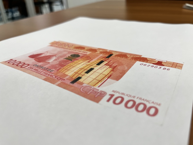 Faussaires juniors à la barre Faussaires juniors à la barre