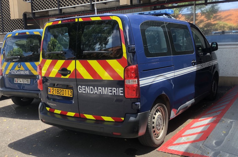 Bagarre mortelle de Tiarei : le suspect placé en détention provisoire Bagarre mortelle de Tiarei : le suspect placé en détention provisoire