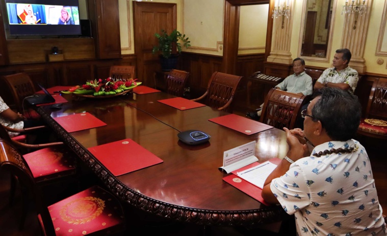 Fritch expose les priorités du Pays à la nouvelle ministre des Outre-mer Fritch expose les priorités du Pays à la nouvelle ministre des Outre-mer