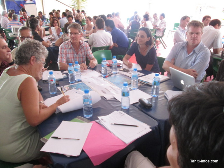 Cette première journée a rassemblé toutes les instances publiques et privées. Cette première journée a rassemblé toutes les instances publiques et privées.