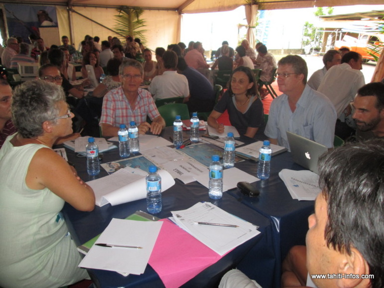 Une ambiance quasi-studieuse de l'ensemble des participants à ce premier forum de la mer.