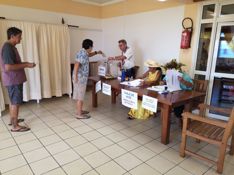 Législatives 2022 - 1er tour : Tuterai Tumahai devant Moetai Brotherson à Taputapuātea Législatives 2022 - 1er tour : Tuterai Tumahai devant Moetai Brotherson à Taputapuātea