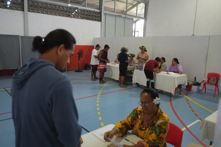 La remontada de Steve Chailloux à Teva i Uta La remontada de Steve Chailloux à Teva i Uta