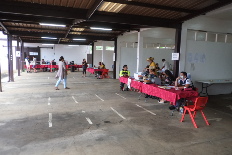 Steve Chailloux très loin devant à Taiarapu-Est Steve Chailloux très loin devant à Taiarapu-Est