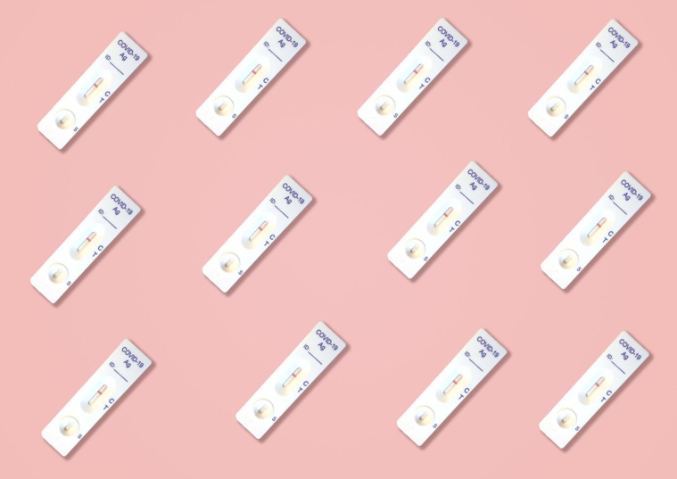 L'été commence de nouveau sous le spectre du Covid en Europe L'été commence de nouveau sous le spectre du Covid en Europe