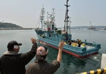 Une flottille baleinière japonaise lève l'ancre, trois semaines après le verdict de la CIJ