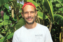 Les pêcheurs de Moorea, informateurs des chercheurs Les pêcheurs de Moorea, informateurs des chercheurs