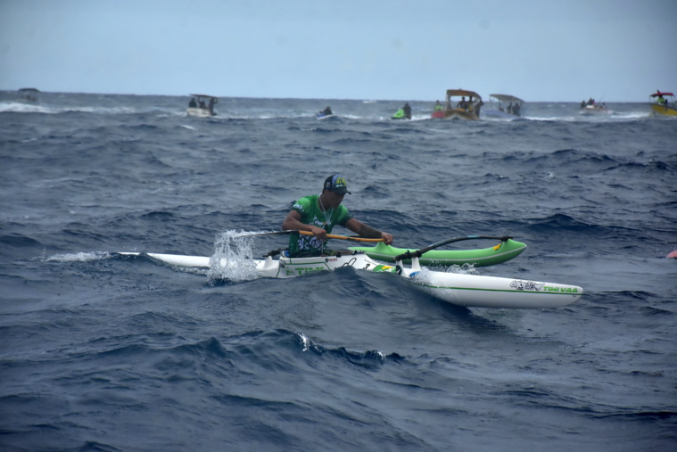Hititua Taerea vainqueur de son premier Te 'Aito le mois dernier sera l'un des favoris samedi au départ de son village natal de Tautira. Hititua Taerea vainqueur de son premier Te 'Aito le mois dernier sera l'un des favoris samedi au départ de son village natal de Tautira.
