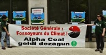 Occupation de la Société générale à Bayonne contre un projet de mine en Australie Occupation de la Société générale à Bayonne contre un projet de mine en Australie