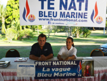 Eric Minardi, secrétaire départemental du FN en Polynésie aux côtés de Muriel Dauphin candidate titulaire de la section Pacifique de la liste outremer Bleu Marine pour les élections européennes de ce samedi 24 mai.