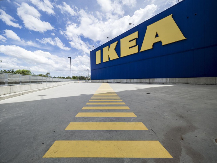 Covid en Chine: scènes de panique dans un Ikea... après un cas contact
