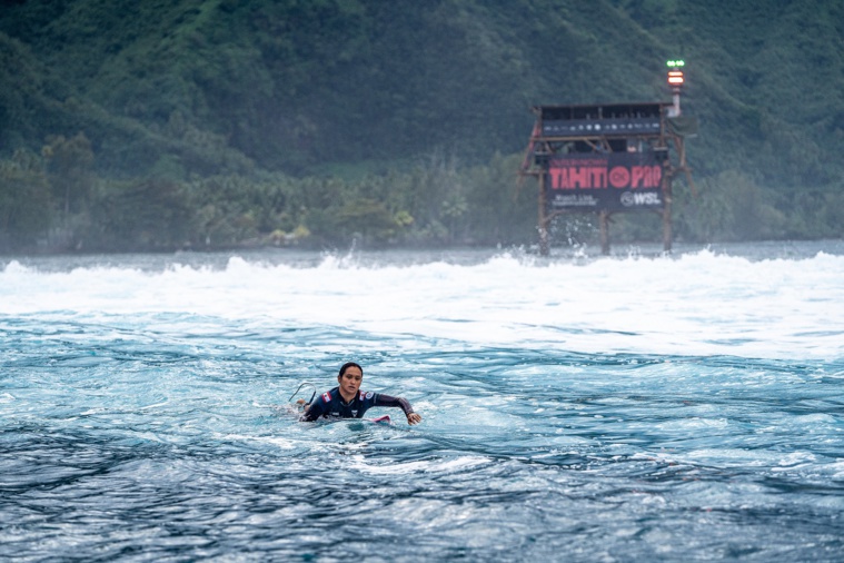 Vahine Fierro a manqué de vague dans sa série des quarts de finale pour s'exprimer pleinement. (photo : Jérome Brouillet/AFP) Vahine Fierro a manqué de vague dans sa série des quarts de finale pour s'exprimer pleinement. (photo : Jérome Brouillet/AFP)